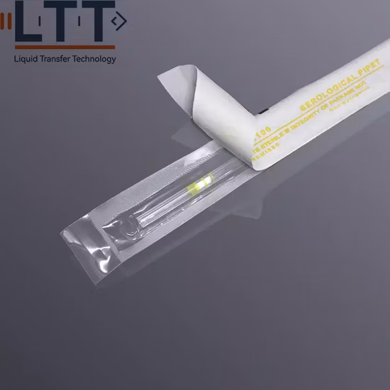 Pipetas serológicas de laboratorio de varias capacidades utilizadas para transferir grandes cantidades de líquido